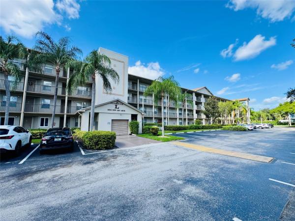 Plymouth At Century Village, 550 SW 137th Ave #405L, Pembroke Pines, Florida 33027, image 1