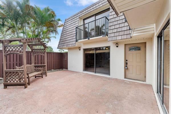 Waterford Courtyards South, 2780 SW 15th St #2780, Deerfield Beach, Florida 33442, image 1