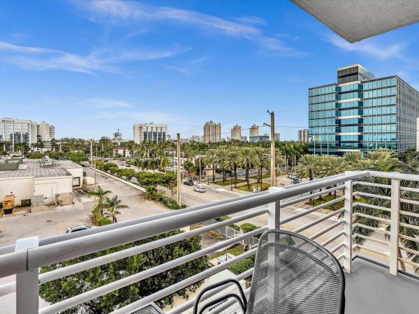 Venture At Aventura East, 18800 NE 29th Ave #505, Aventura, Florida 33180, image 3
