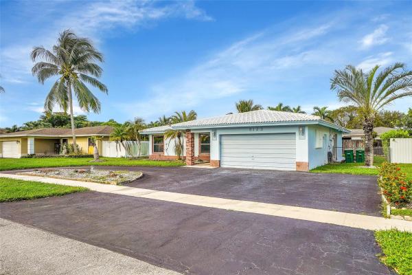 Sunflower, 8123 NW 67th Ave, Tamarac, Florida 33321, image 1