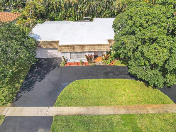 Royal Palm Estates, 7101 SW 9th St, Plantation, Florida 33317, image 1