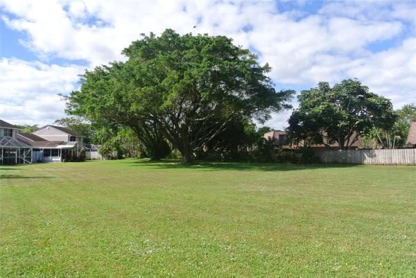 The Lakes, 5245 W Lakes Dr, Deerfield Beach, Florida 33442, image 1