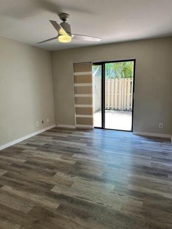 Lake Place, 616 Executive Center Dr #104, West Palm Beach, Florida 33401, image 1