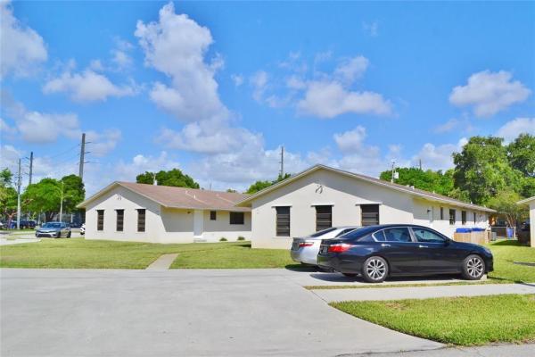 Hollywood Beach Gardens, 5907 N Tyler, Hollywood, Florida 33021, image 3