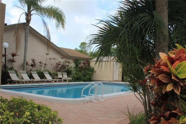 Sawgrass Village 2, 2218 Seagrape Cir, Coconut Creek, Florida 33066, image 1