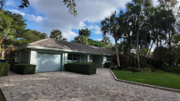 Cypress Grove At Palm-Aire, 904 Cypress Grove Dr #v72, Pompano Beach, Florida 33069, image 1