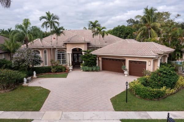 Crystal Pointe, 21677 Marigot Dr, Boca Raton, Florida 33428, image 1