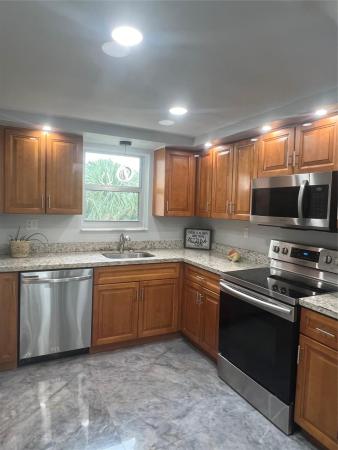 The Greens Of Inverrary, 6200 NW 44th St #401, Lauderhill, Florida 33319, image 1