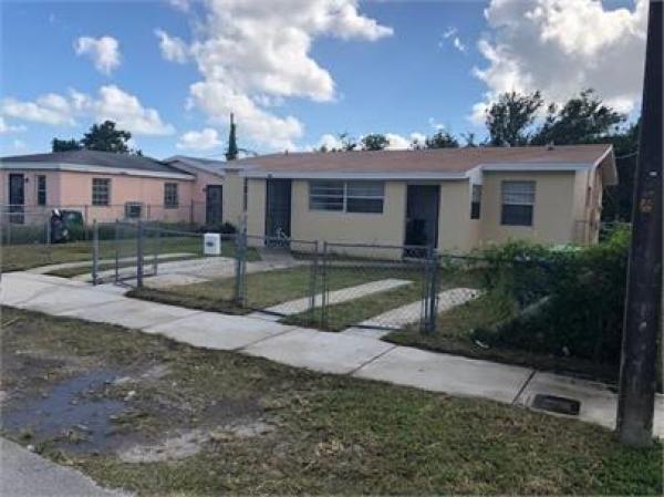 Bethune Homesites, 1820 NW 73rd St, Gladeview, Florida 33147, image 1