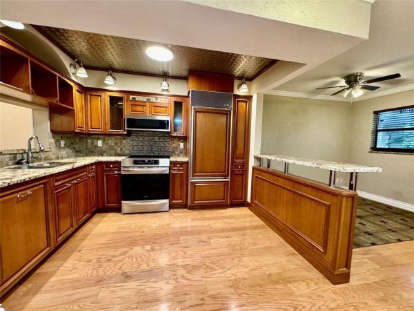 Bonaire At Woodmont, 7653 NW 79th Ave #110, Tamarac, Florida 33321, image 1