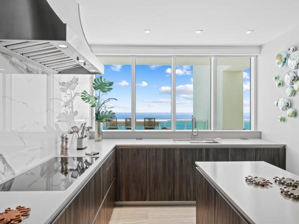 Las Olas Beach Club, 101 S Fort Lauderdale Beach Blvd #2905, Fort Lauderdale, Florida 33316, image 1