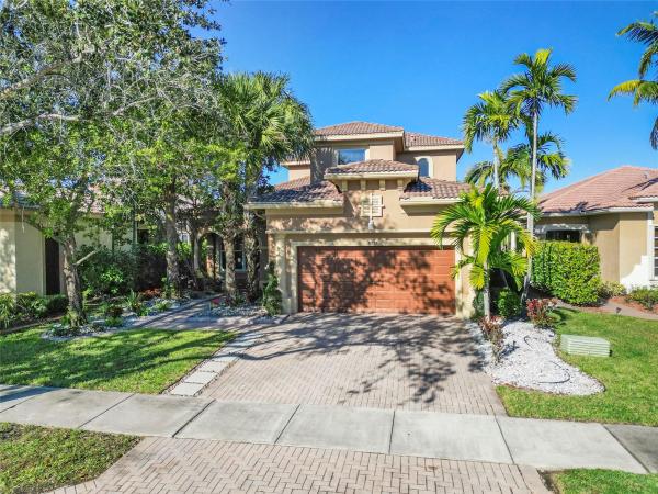 Bay Cove At Heron Bay, 11635 NW 71st Pl, Parkland, Florida 33076, image 1