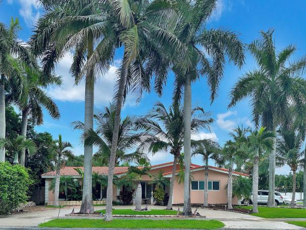 Imperial Point, 6500 NE 20th Ter, Fort Lauderdale, Florida 33308, image 1