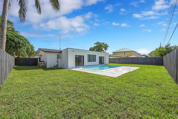 Fairlawn, 1313 SE 2nd Ave, Deerfield Beach, Florida 33441, image 1