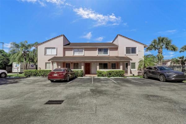 Doral Court, 8041 Lake Dr #201, Doral, Florida 33166, image 1