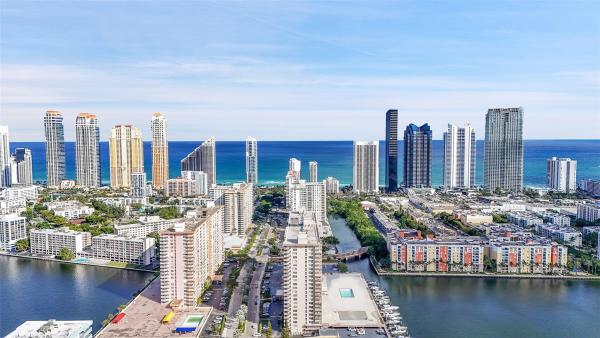 Winston Towers 100, 250 174th St #614, Sunny Isles Beach, Florida 33160, image 1