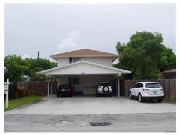Lake Ridge, 1215 NE 18th Ave, Fort Lauderdale, Florida 33304, image 1