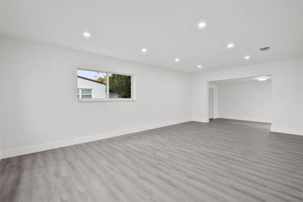 Norwood, 801 NW 183rd Dr, Miami Gardens, Florida 33169, image 1