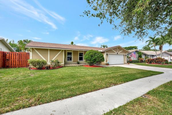 Plantation Hills, 844 NW 76th Ter, Plantation, Florida 33324, image 1