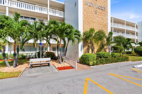 Newport, 3086 Newport #3086, Deerfield Beach, Florida 33442, image 1