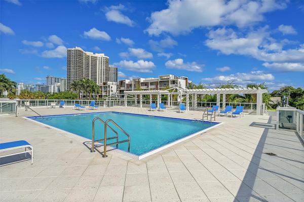 The Berkley South, 3015 N Ocean Blvd #14F, Fort Lauderdale, Florida 33308, image 1