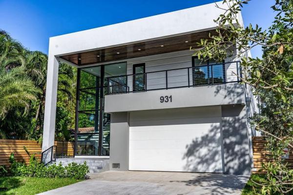 Utopia, 931 SW 8th St, Fort Lauderdale, Florida 33315, image 1