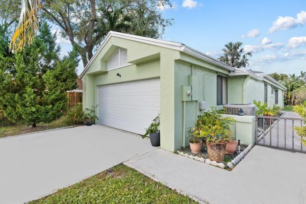 Lakeview Homes At Centura Parc, 3771 NW 19th St, Coconut Creek, Florida 33066, image 1