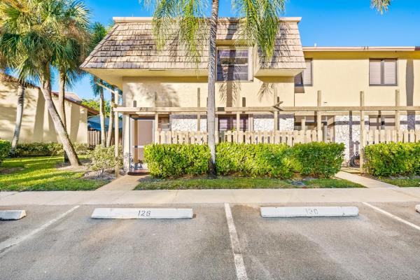 Villas Of Plantation, 7877 NW 11th St #7877, Plantation, Florida 33322, image 1