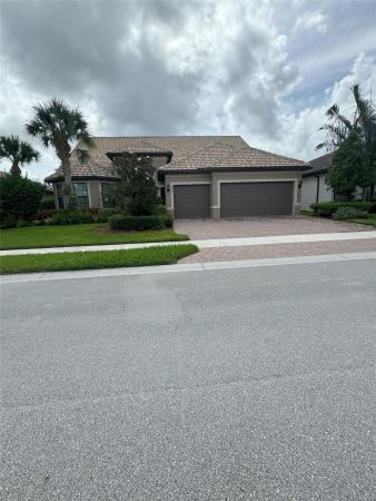 Veranda Gardens, 317 SE Huntington Cir, Port St. Lucie, Florida 34984, image 1