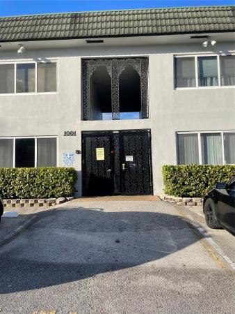 Harbordale, 1001 SE 16th St #18, Fort Lauderdale, Florida 33316, image 1