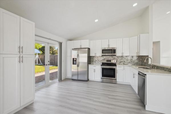 Trends At Boca Raton, 8390 Dynasty Dr, Boca Raton, Florida 33433, image 2