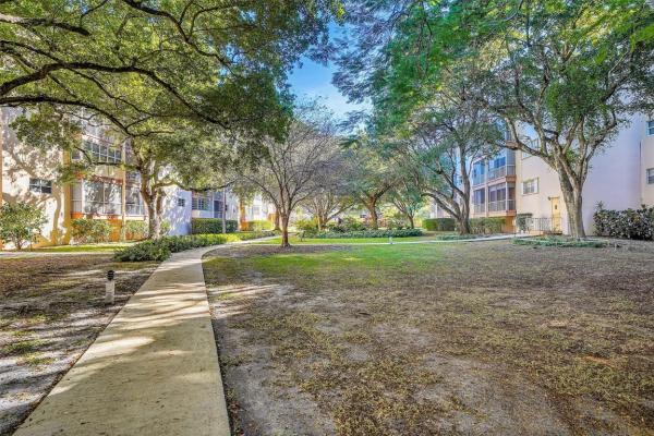 Plantation Terrace, 6751 Cypress Rd #105, Plantation, Florida 33317, image 1