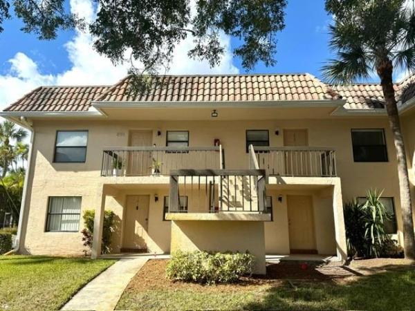 Casa Nueva, 6796 Palmetto Cir #202, Boca Raton, Florida 33433, image 1