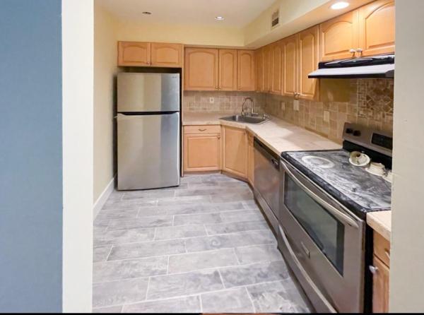 Oakland Shores, 3123 Oakland Shores Dr #D106, Oakland Park, Florida 33309, image 1