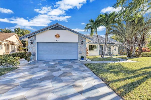 Boca Fontana, 9531 Trivolo Pl, Boca Raton, Florida 33434, image 3