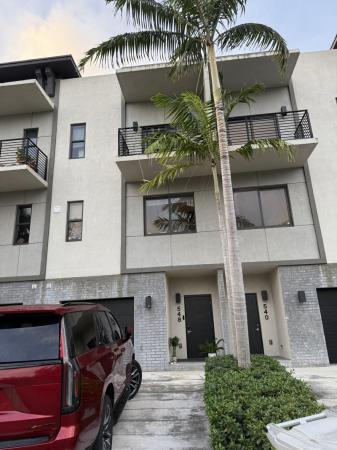 Koi Residences & Marina, 548 SE 1st Cir, Pompano Beach, Florida 33060, image 1