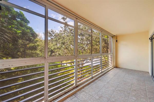 Granada Village, 2006 Granada Dr #A3, Coconut Creek, Florida 33066, image 3