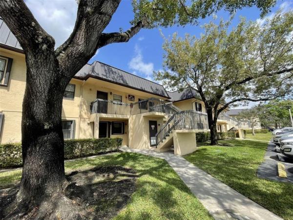 Pine Lake, 9173 NW 1st Ct #202, Pembroke Pines, Florida 33024, image 1