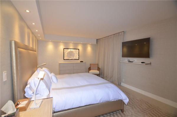 Turnberry Towers, 19355 Turnberry Way #7L, Aventura, Florida 33180, image 3