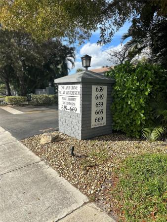 Oakland Grove Village, 649 W Oakland Park Blvd #108A, Oakland Park, Florida 33311, image 1