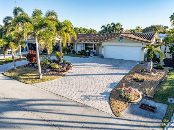 Coral Ridge Isles, 1472 NE 54th St, Fort Lauderdale, Florida 33334, image 1