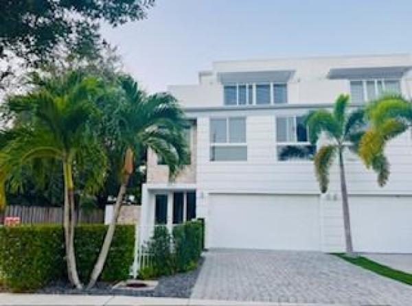 Beach Way Heights, 2620 NE 14th St #2, Fort Lauderdale, Florida 33304, image 1