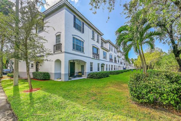 Villas De Tuscany, 785 SW 148th Ave #1412, Sunrise, Florida 33325, image 2