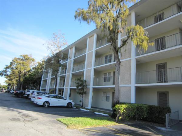 Cypress Chase, 2900 NW 48th Ter #213, Lauderdale Lakes, Florida 33313, image 1