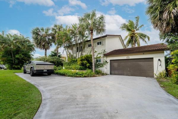 The Pines Of Deer Creek, 2495 Lob Lolly Ln, Deerfield Beach, Florida 33442, image 1