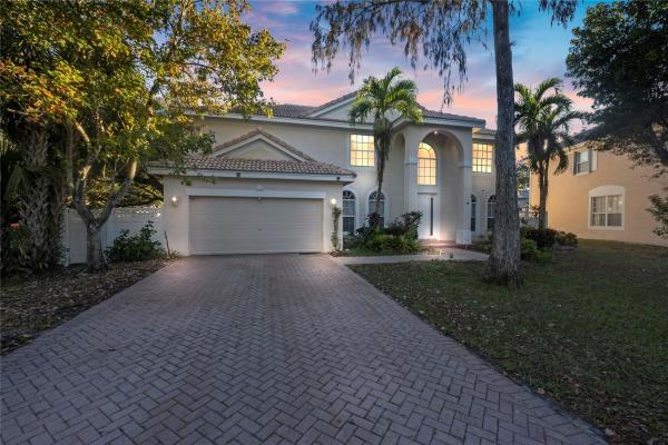 Ridgeview Crossing, 9526 NW 52nd Pl, Coral Springs, Florida 33076, image 1