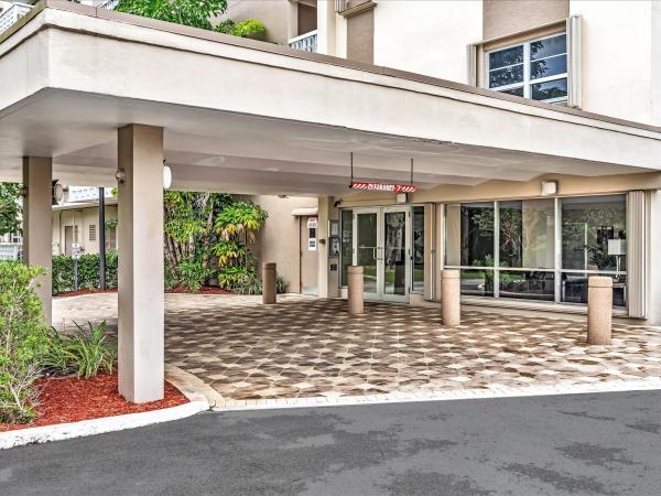 Coral Lake Tower, 1831 S 38th St #506, Fort Lauderdale, Florida 33308, image 1