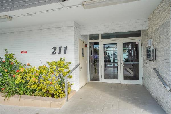 Victoria Towers, 211 S Ocean Dr #504, Hollywood, Florida 33019, image 1