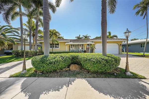 Garden Isles, 240 SE 3rd St, Pompano Beach, Florida 33060, image 1