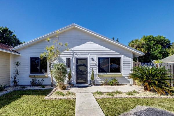 Parkway Village, 8715 Uranus Ter, West Palm Beach, Florida 33403, image 1
